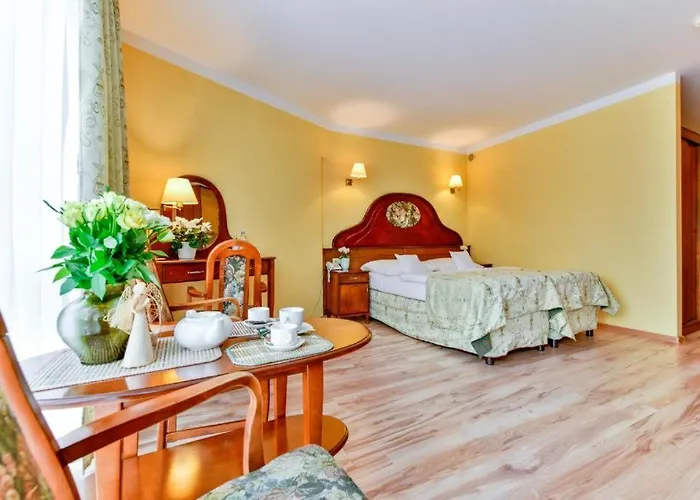 Awangarda Sobieski * Kolobřeh